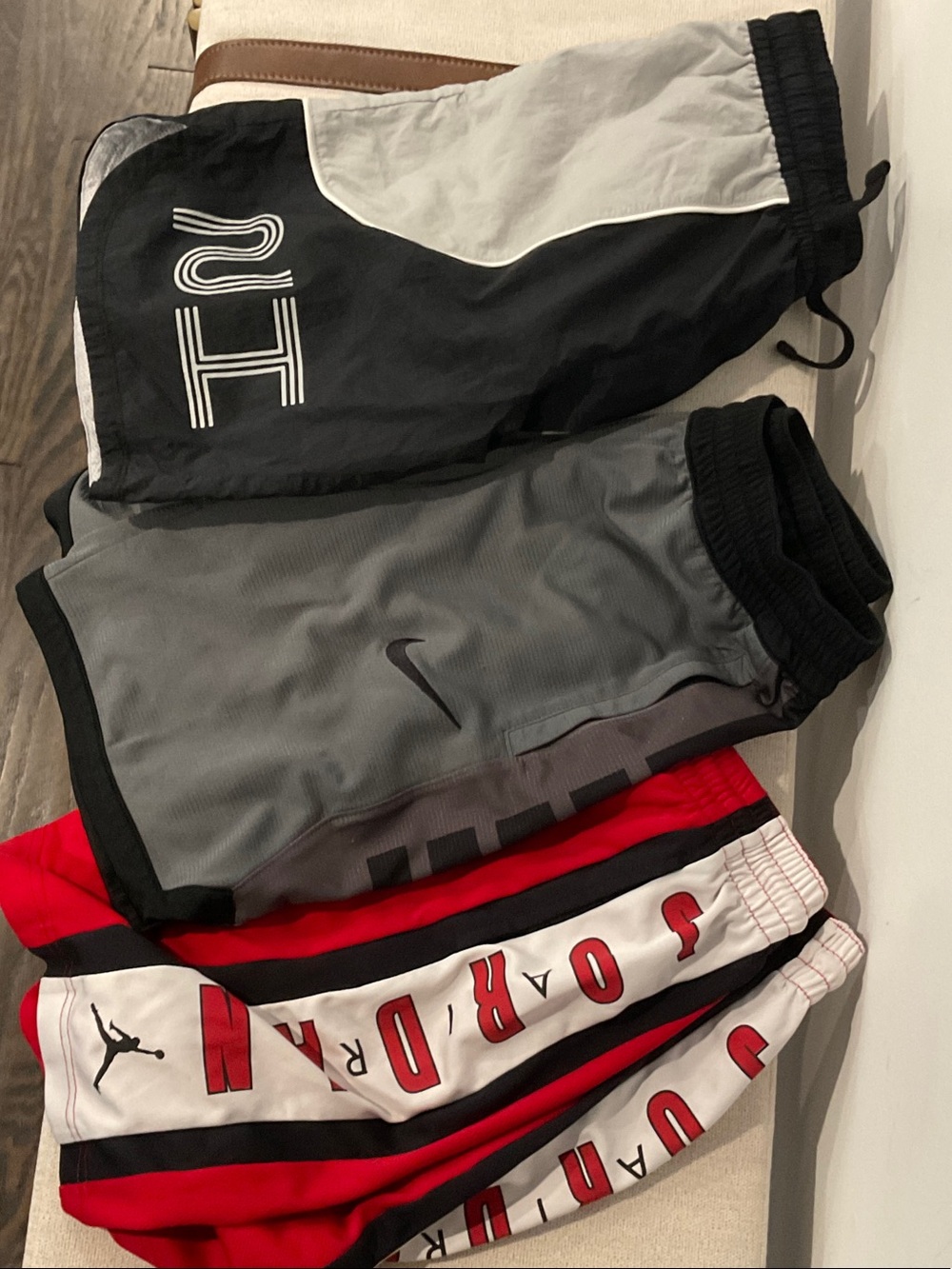 Nike and Jordan Athletic Shorts bundle. All size Medium.
Elastic waists.